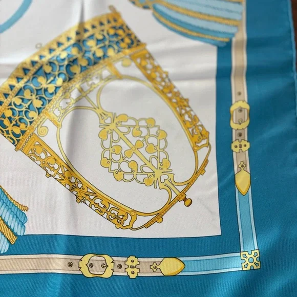 Vintage Hermes Les Muserolles Scarf Size 90 35x35 - Picture 5 of 6